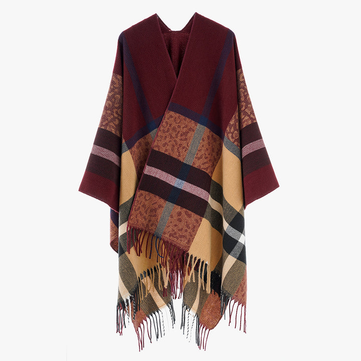 Women's Oversized Poncho with Fringes and Check Pattern Mune Fashion