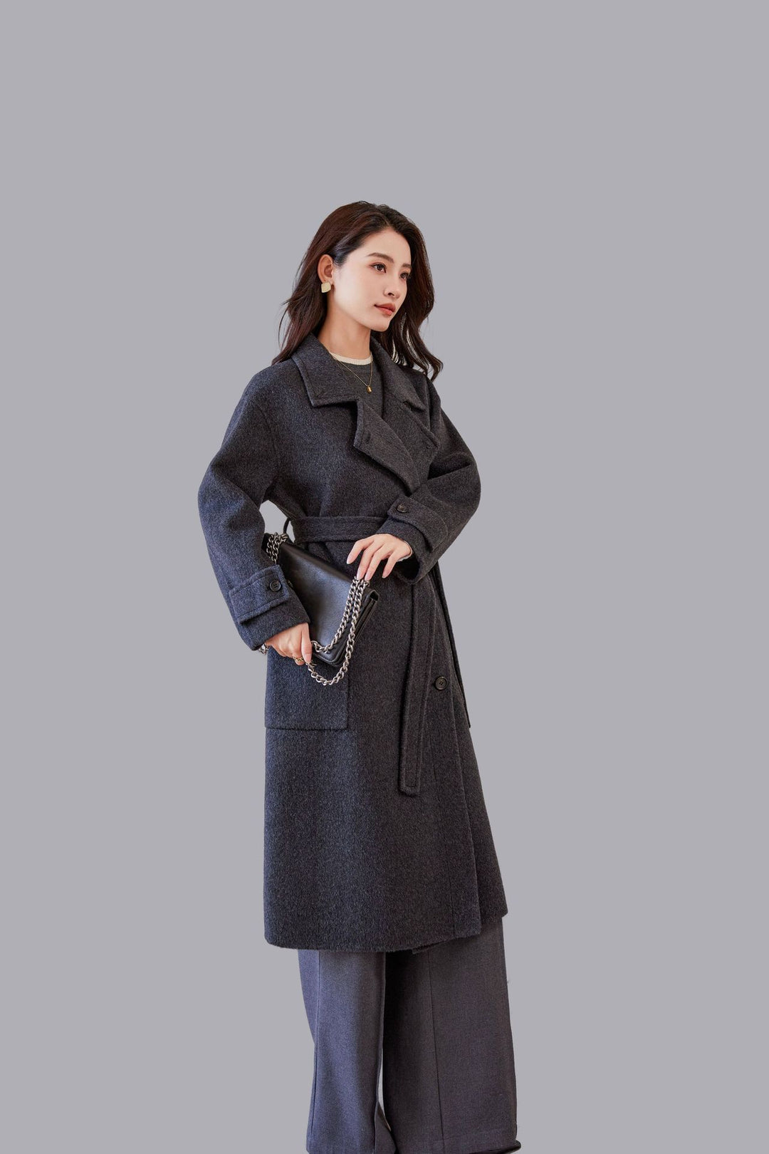 Women's Oversized Wool Coat with Belt and Wide Lapels Mune Fashion