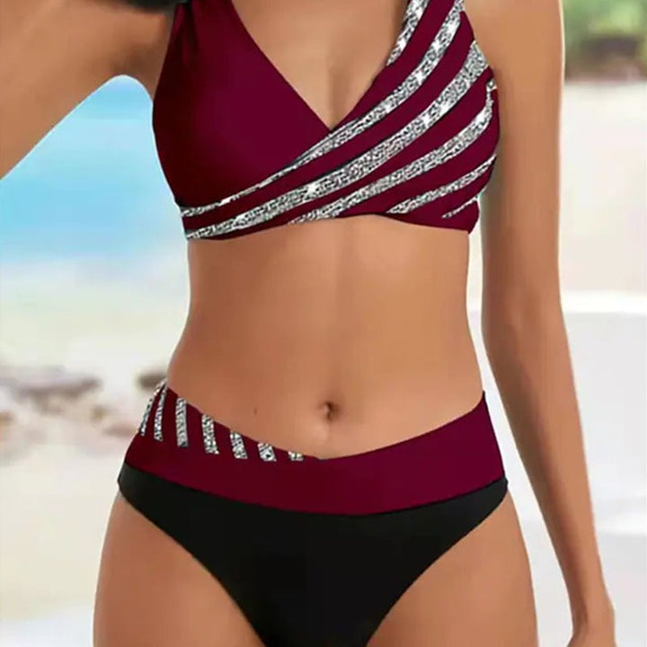 Women's Sporty Bikini Set with Trendy Wrap Top Mune Fashion