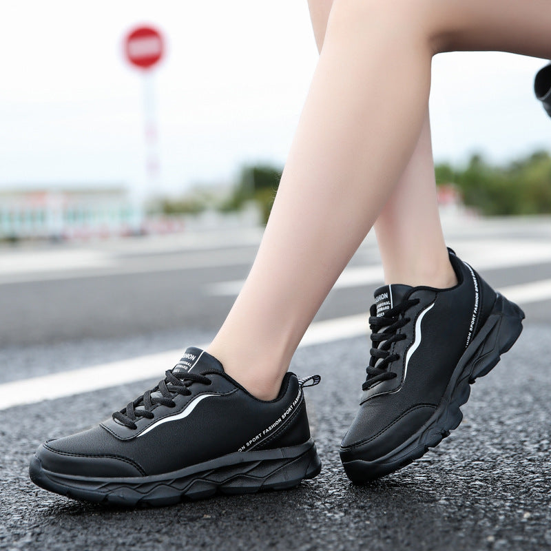 Women's urban faux leather sneakers with padded heel collar, shock-absorbing lightweight sole, and heel tab Mune Fashion