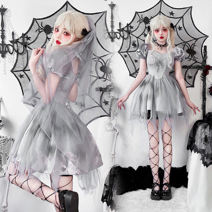 Women Gothic Wedding Dress with Tulle and Lace Decorations Mune Fashion