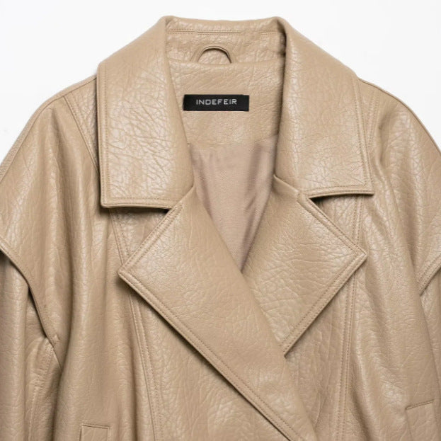 Women Short Blouson made of Artificial Leather with Double-Breasted Button Placket and Shoulder Cape Mune Fashion