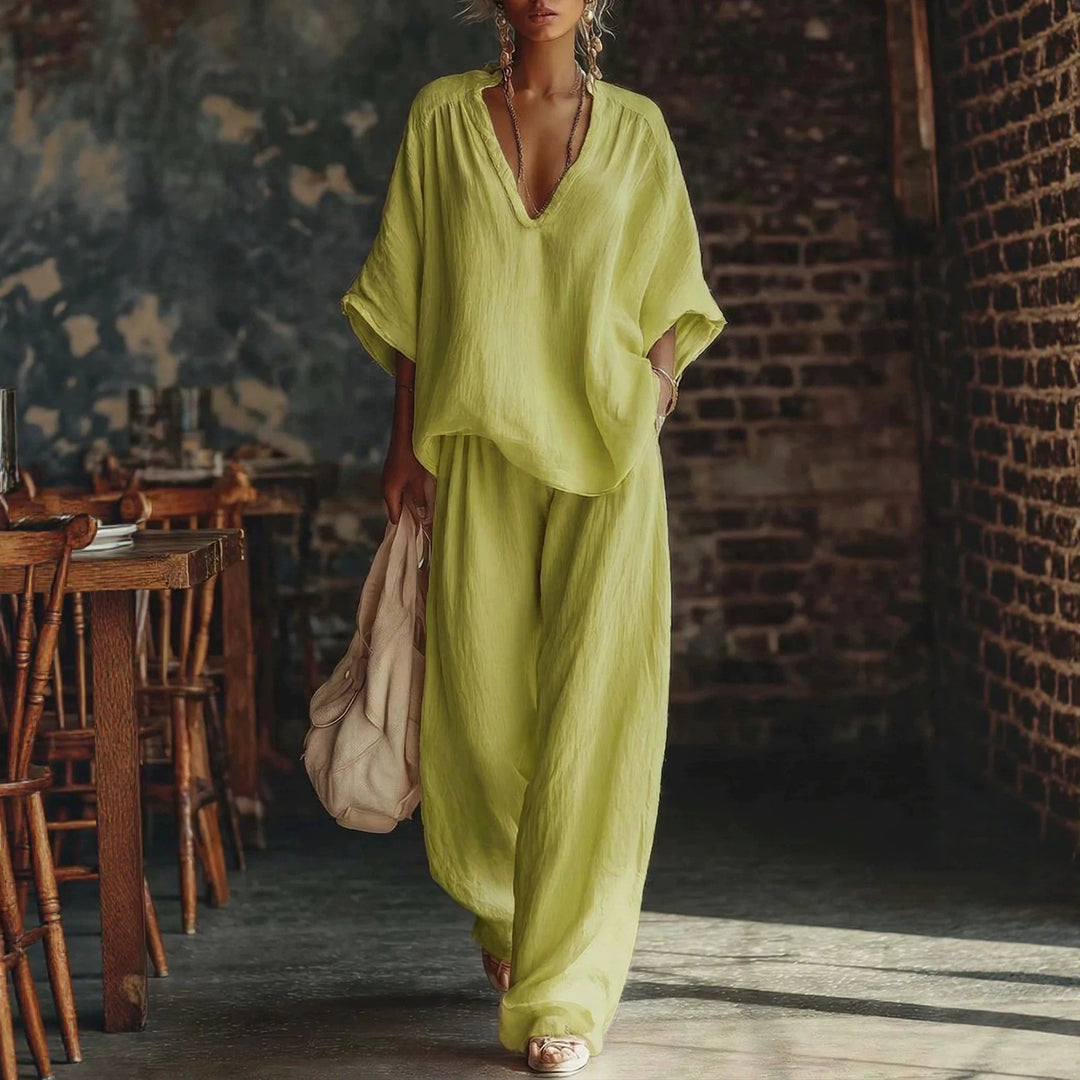 Women's casual two-piece linen-look set with deep V-neck, oversized blouse and wide palazzo pants Mune Fashion