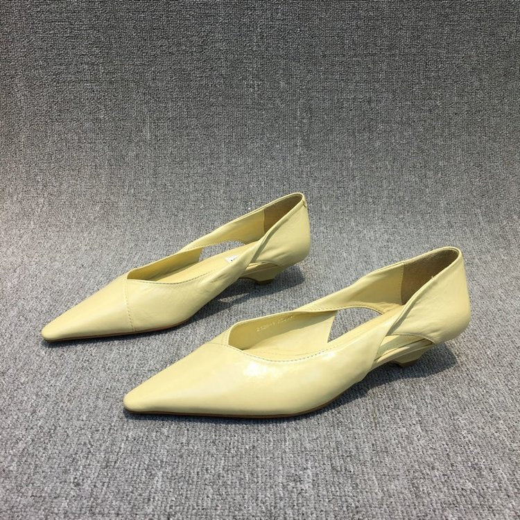 Women Refined Lace Ballet Flats with supple Leather Upper Mune Fashion