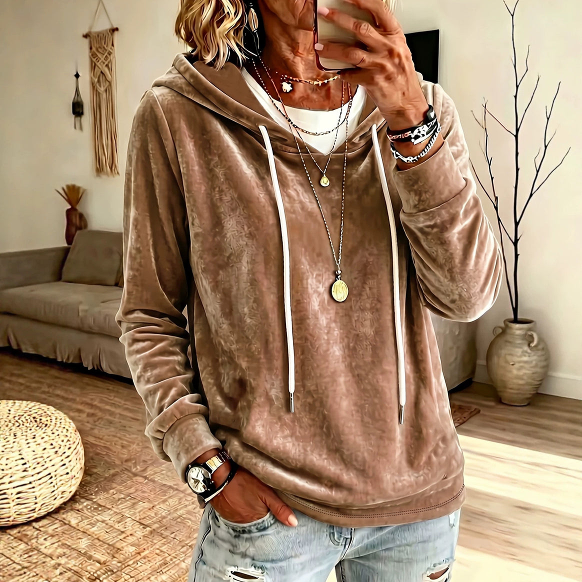 Women's Velvet Hooded Sweatshirt with Relaxed Fit and Drawstring Mune Fashion