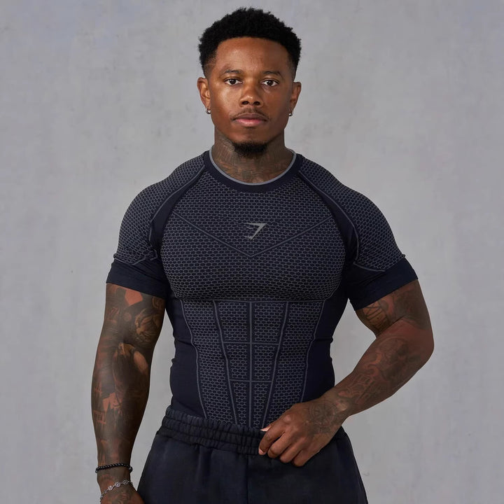 Men's muscle-shaping functional shirt with 3D structure and targeted compression zones Mune Fashion