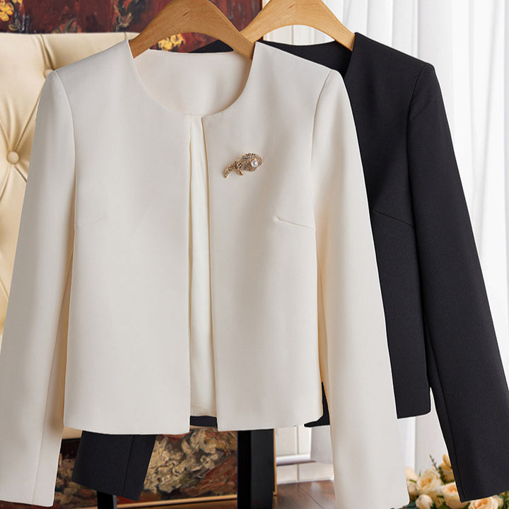Women Elegant Blazer Jacket with Chic Closure Mune Fashion
