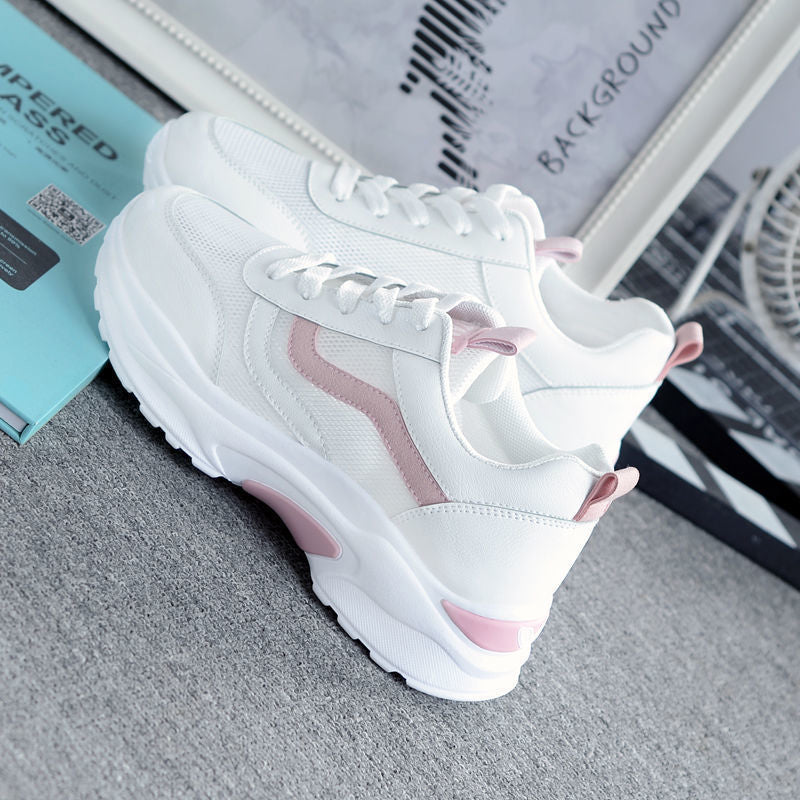 Women’s sporty sneakers with cushioning comfort and trendy details Mune Fashion