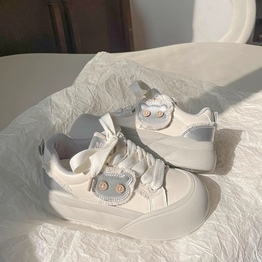 Ladies Trendy Sneakers with unique flower detail Mune Fashion