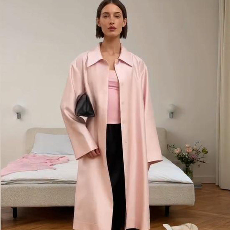 Women’s lightweight satin-like long coat in oversized cut with wide lapels Mune Fashion