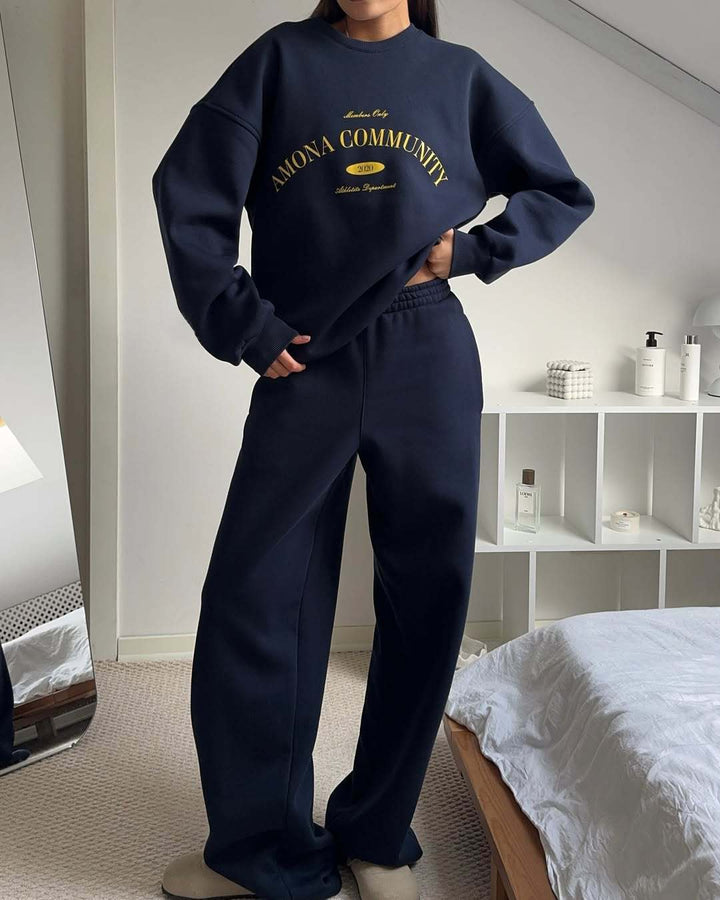 Women's soft oversized college sweatshirt and high-waisted wide jogger pants Mune Fashion