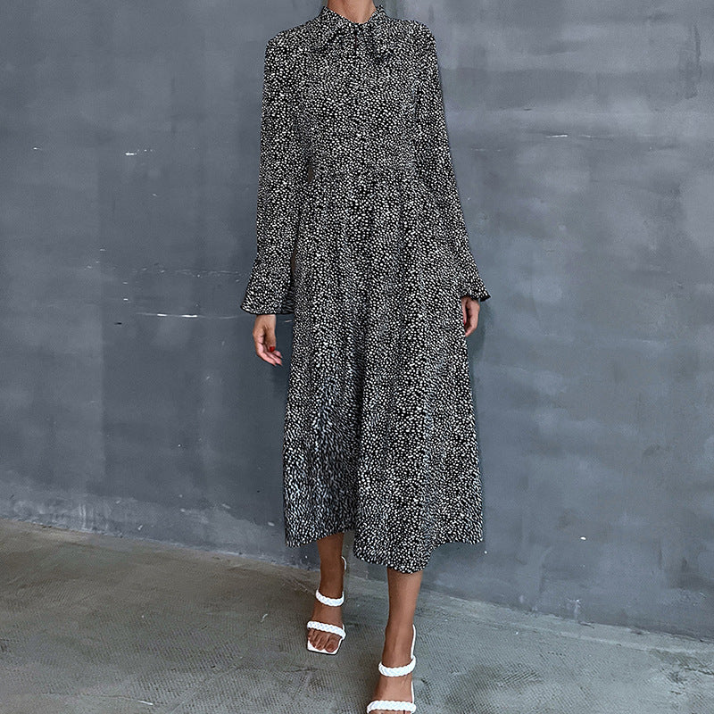 Women's midi dress with stand collar and tie bow, long sleeve A-line with fine polka dot pattern Mune Fashion