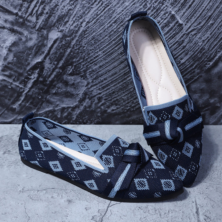 Women's woven lace slippers with decorative bow and padded comfort footbed Mune Fashion