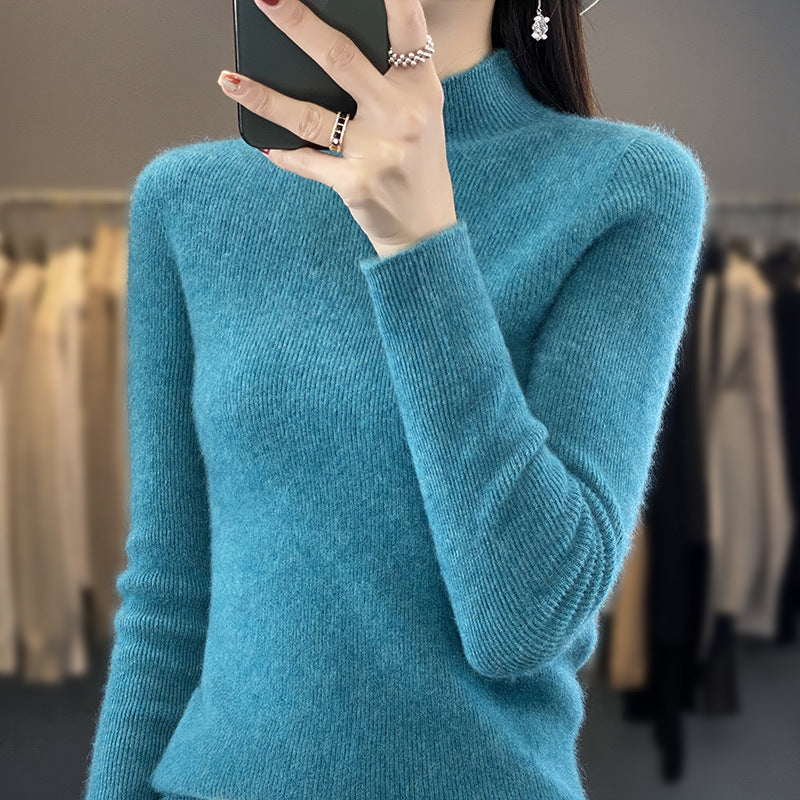 Women's Slim Fine Knit Mock Neck Sweater made of fine Angora Blend Mune Fashion