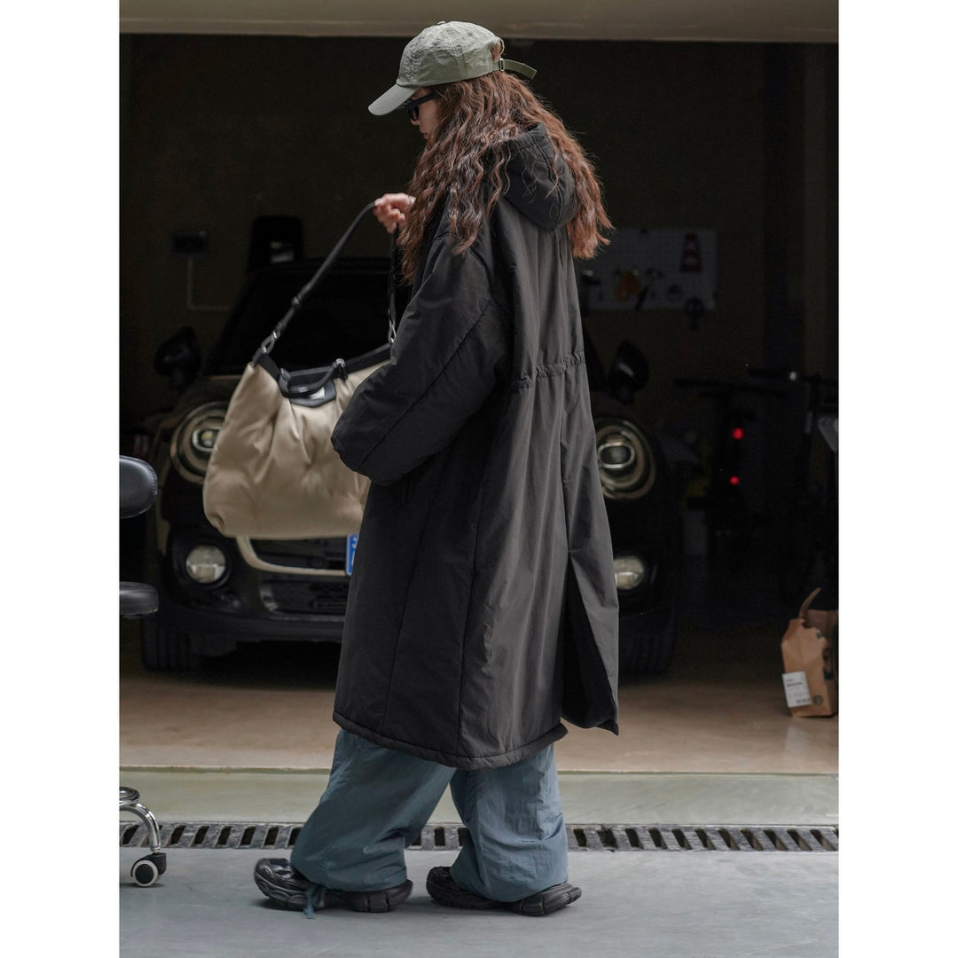 Women oversized padded long parka with drawstring and stand-up collar Mune Fashion
