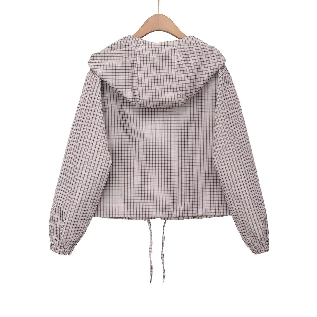 Women's short-cut hooded jacket with check quilted pattern, zipper and drawstring Mune Fashion