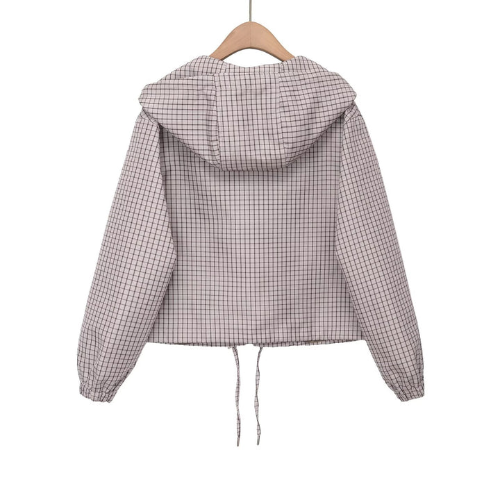 Women's short-cut hooded jacket with check quilted pattern, zipper and drawstring Mune Fashion