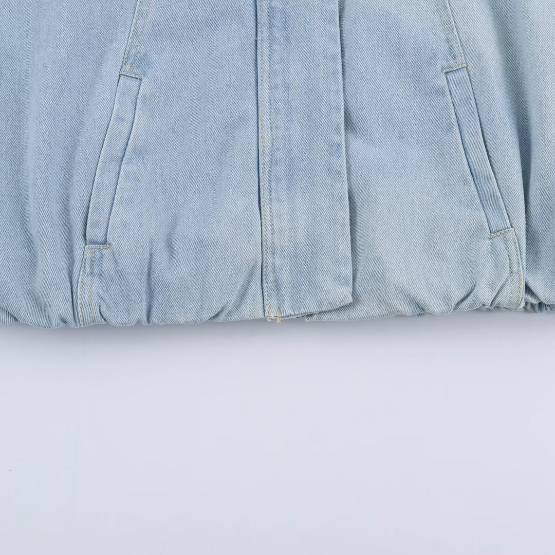 Women's short jacket made of lightweight denim quality with raglan sleeves and concealed placket Mune Fashion