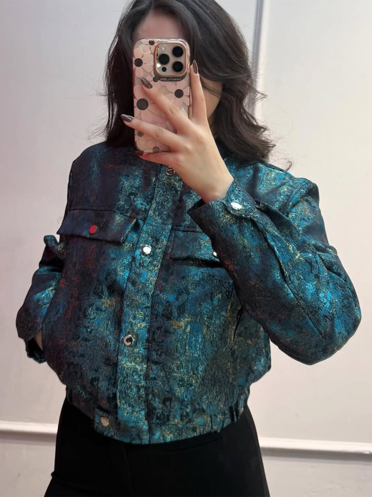 Women's Short Jacket in Metallic Jacquard with Snap Button Placket and Flap Pockets Mune Fashion