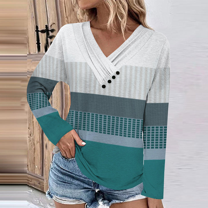 Women's Ribbed V-Neck Sweater with Gradient, Decorative Buttons and Relaxed Fit Mune Fashion
