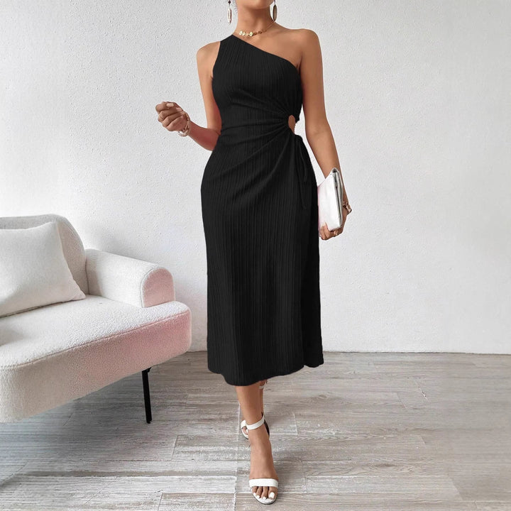 Women One-sided cut midi dress with ribbed texture, cut-out and side slit Mune Fashion