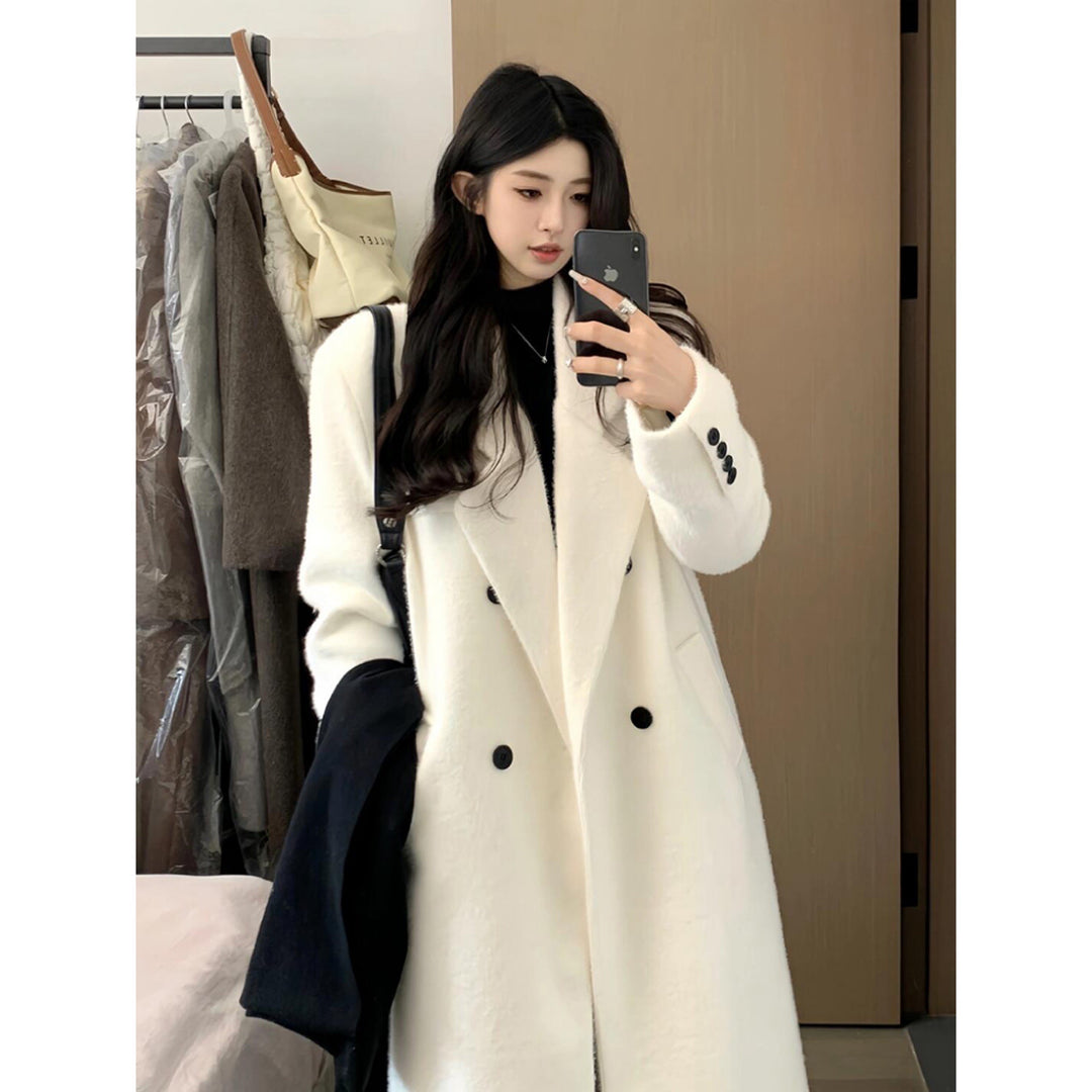 Women's Double-Breasted Wool Coat with Loose Oversized Fit Mune Fashion