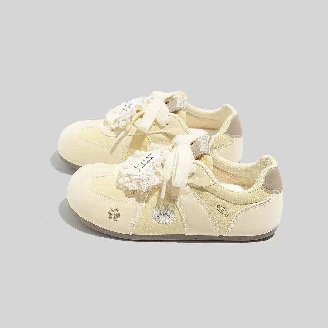 Women's sneakers with playful animal design and comfortable sole Mune Fashion