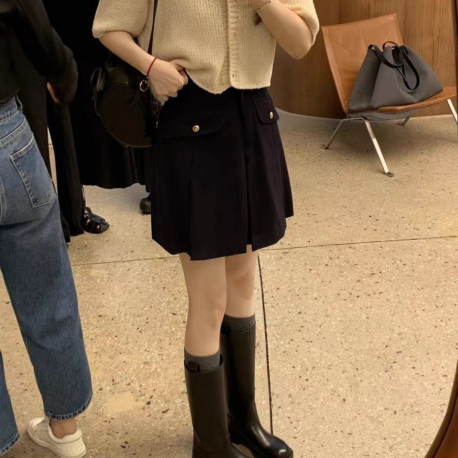 Ladies Knee-High Smooth Leather Boots with Round Toe and Robust Platform Sole Mune Fashion