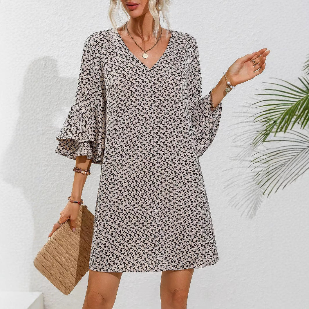 Women's flowing tunic mini dress with V-neck graphic chain pattern and double-layered bell sleeves Mune Fashion