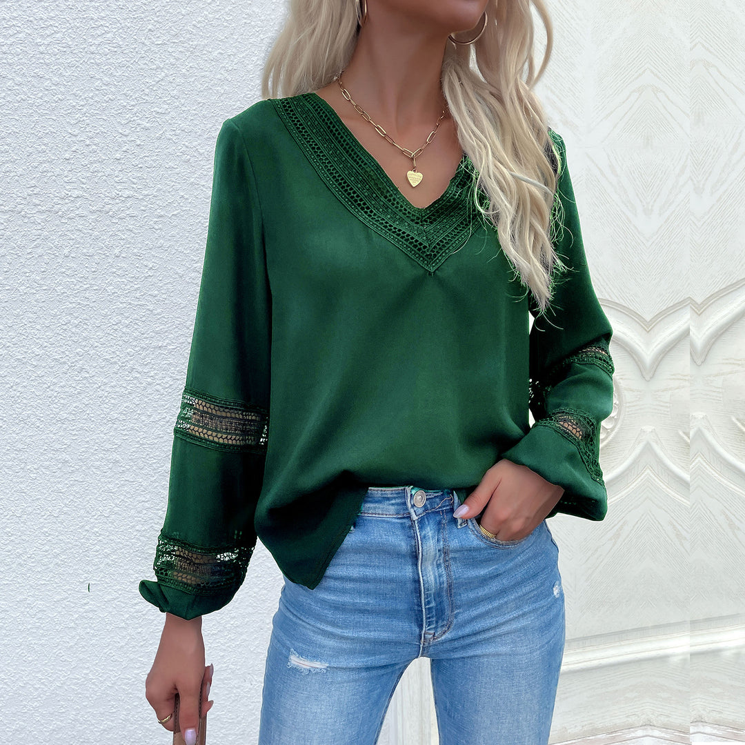 Ladies satin blouse with V-neck, decorative lace yoke and sleeves with lace insert Mune Fashion