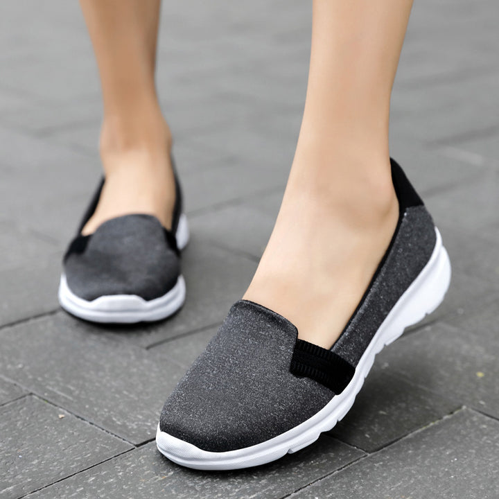 Women Lightweight Knit Slippers with Elastic Entry and Cushioned Comfort Sole Mune Fashion