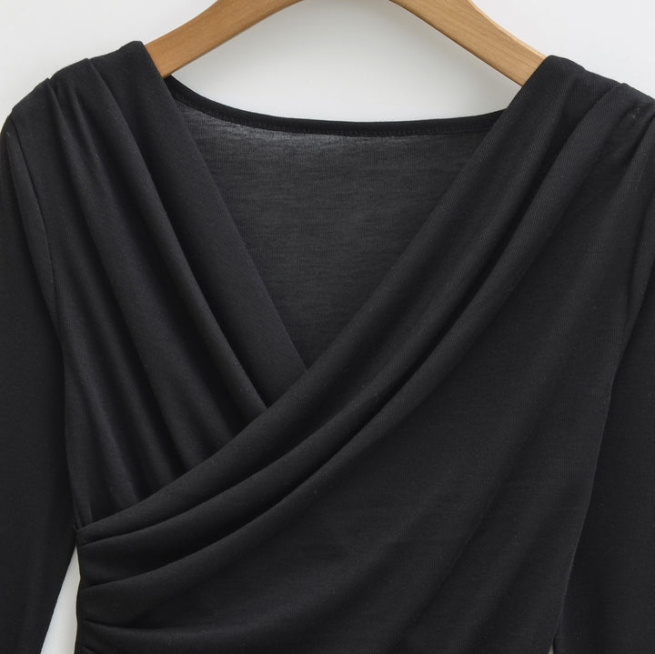 Women's Draped Long Sleeve with V-Neck and Side Gathering Mune Fashion