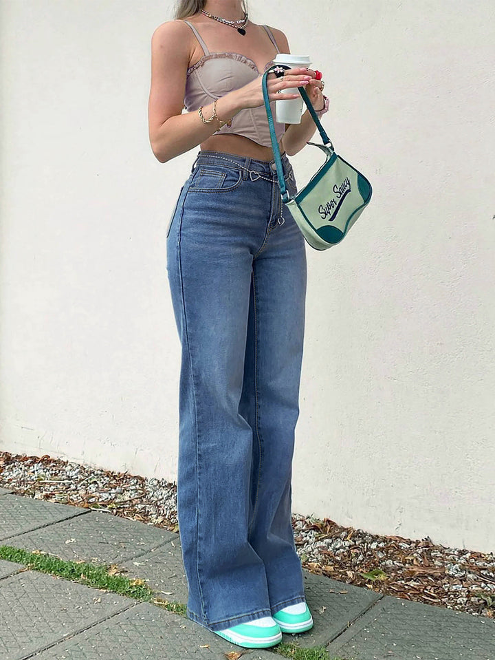 Women's High-Waisted Straight-Leg Jeans in Retro Style with Wide Hem and Five-Pocket Design Mune Fashion