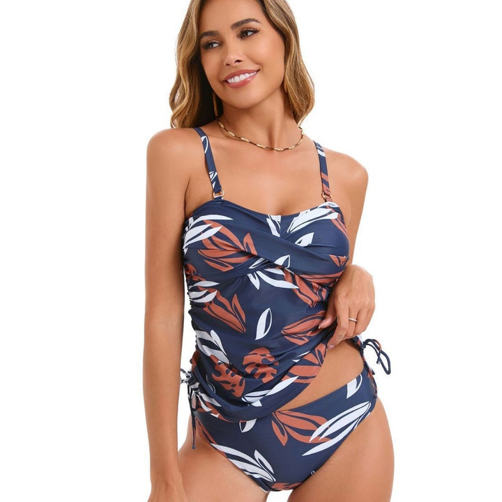 Women Elegant Swimsuit with Variable Gathering Mune Fashion