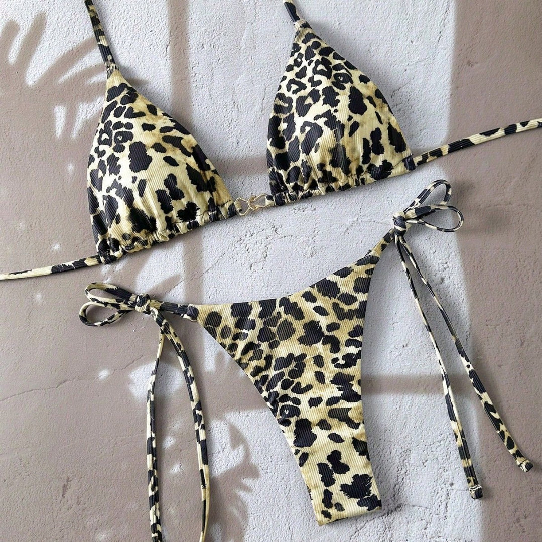 Women Triangle Bikini by Mune Fashion