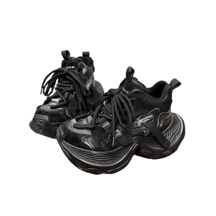 Damen Chunky Plateau-Sneaker mit mehrlagiger sculpted Sohle und Wildleder‑Mesh‑Details Mune Fashion