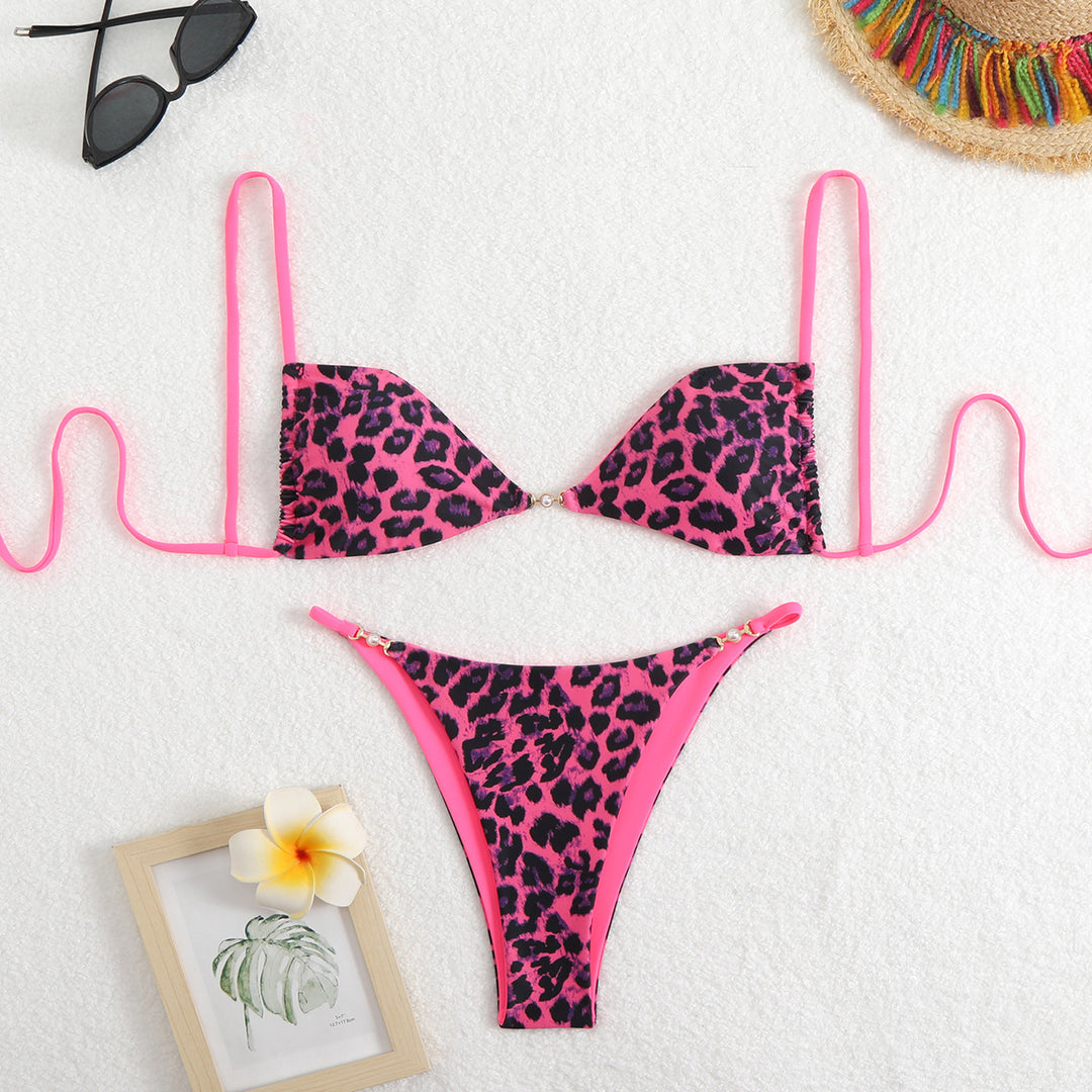 Women’s Triangle Bikini with adjustable straps and elegant floral print Mune Fashion