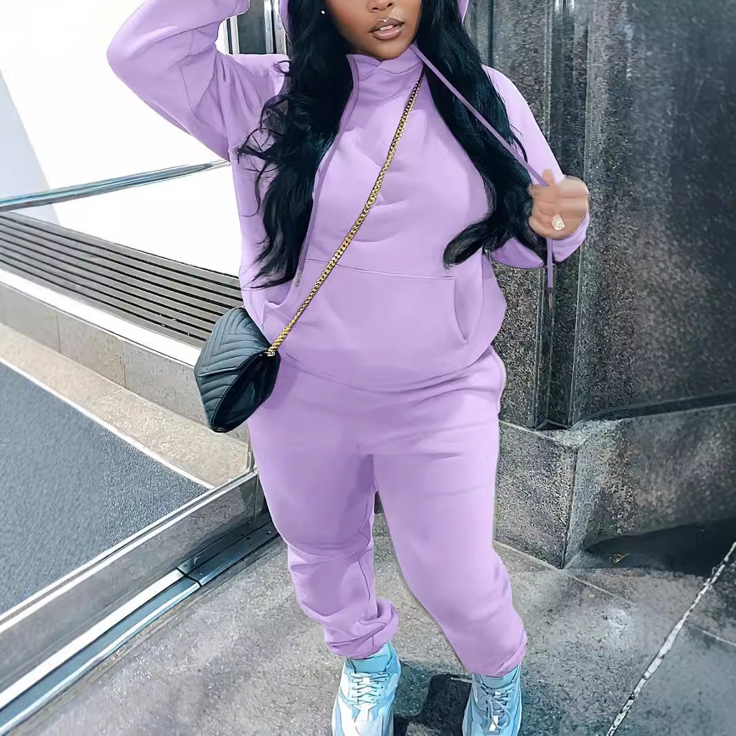 Women's cozy hoodie and jogger set with high collar, kangaroo pocket and fitted waistband Mune Fashion