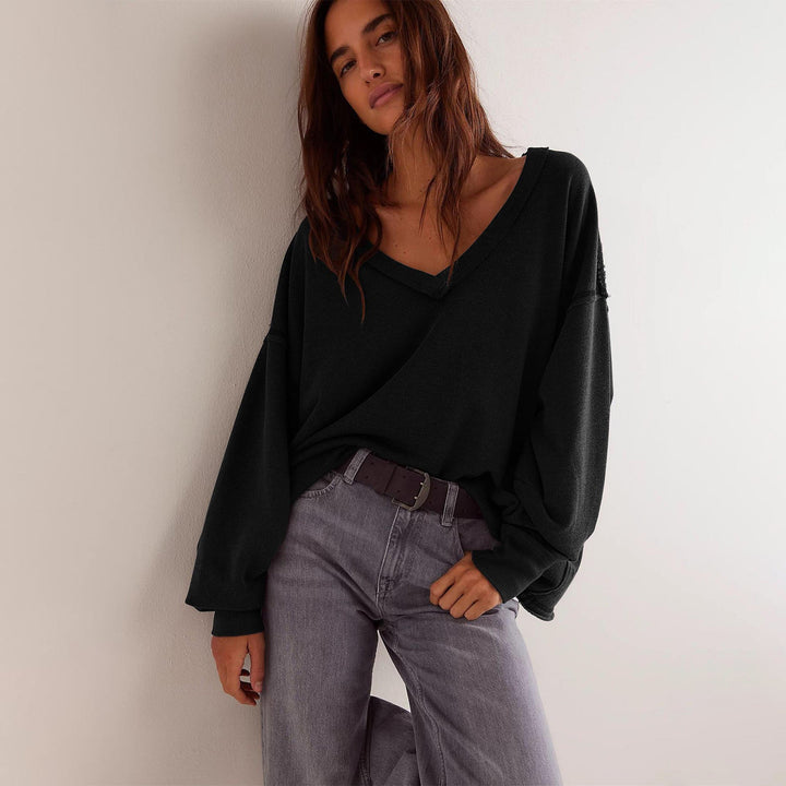 Women's Oversized V-Neck Sweatshirt with Casual Fit Mune