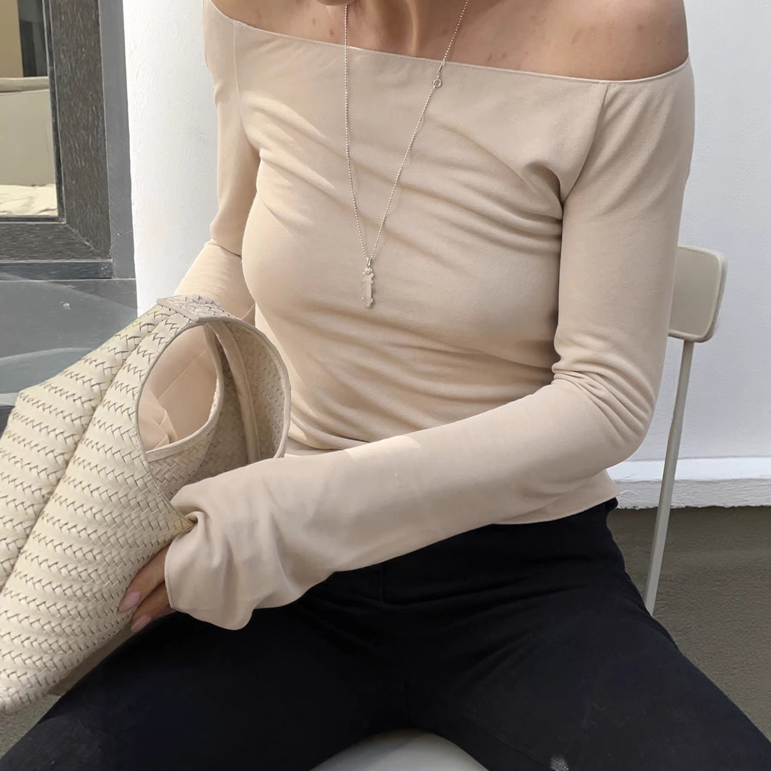 Women's Figure-Hugging Off-Shoulder Long Sleeve Shirt with Flared Cuffs Mune Fashion