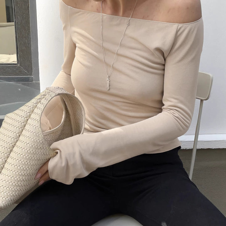 Women's Figure-Hugging Off-Shoulder Long Sleeve Shirt with Flared Cuffs Mune Fashion