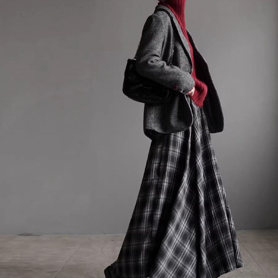 Women Elegant Wool Blazer with Fashionable Cut Mune Fashion