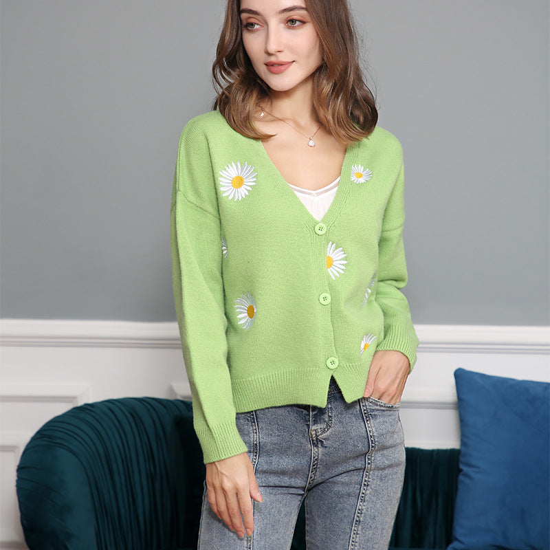 Women Short Cut V-Neck Knit Cardigan with Embroidered Daisies and Ribbed Cuffs Mune Fashion