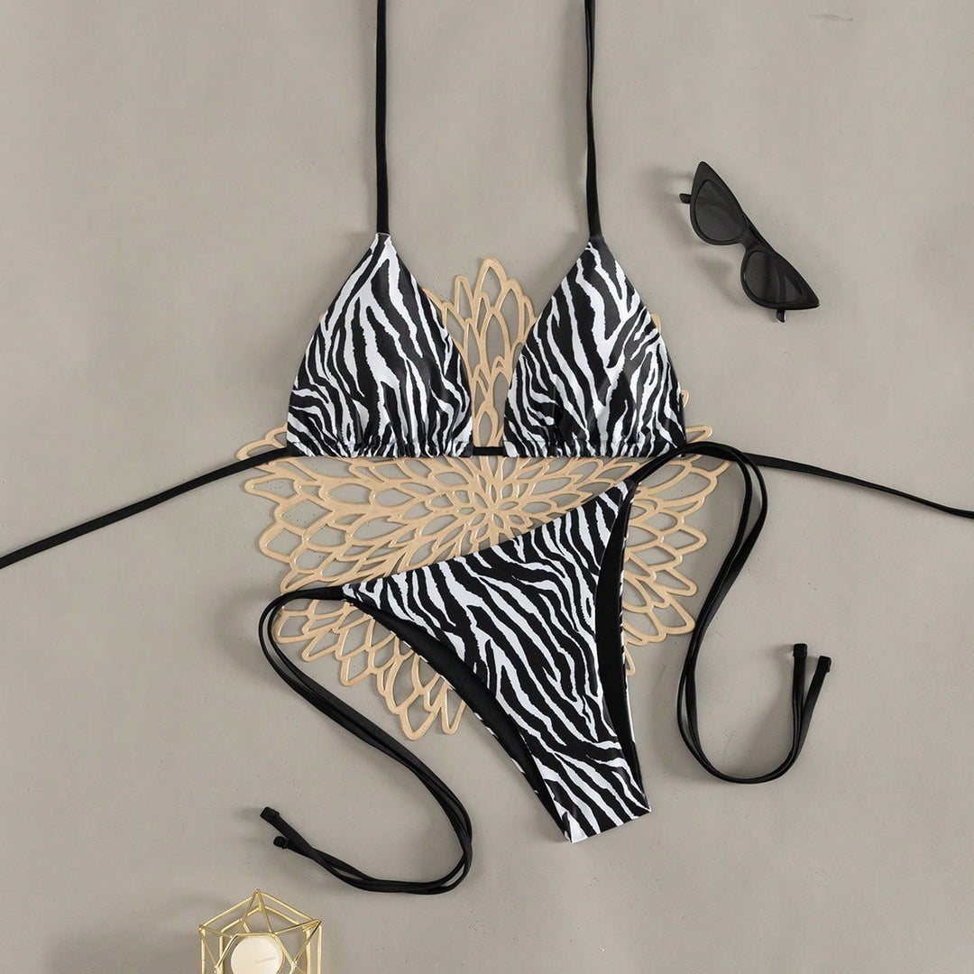 Women's triangle bikini in eye-catching animal print Mune Fashion