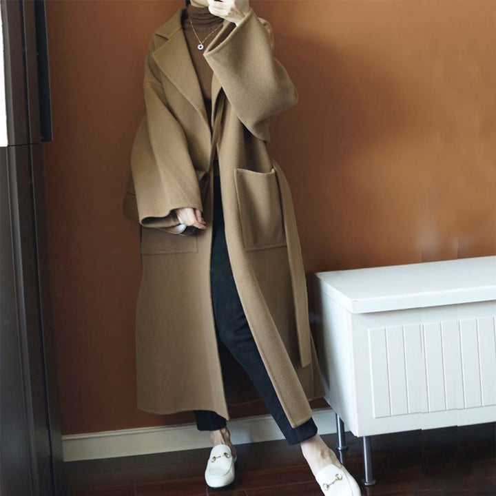 Women's Elegant Wool Coat with Oversized Cut Mune Fashion