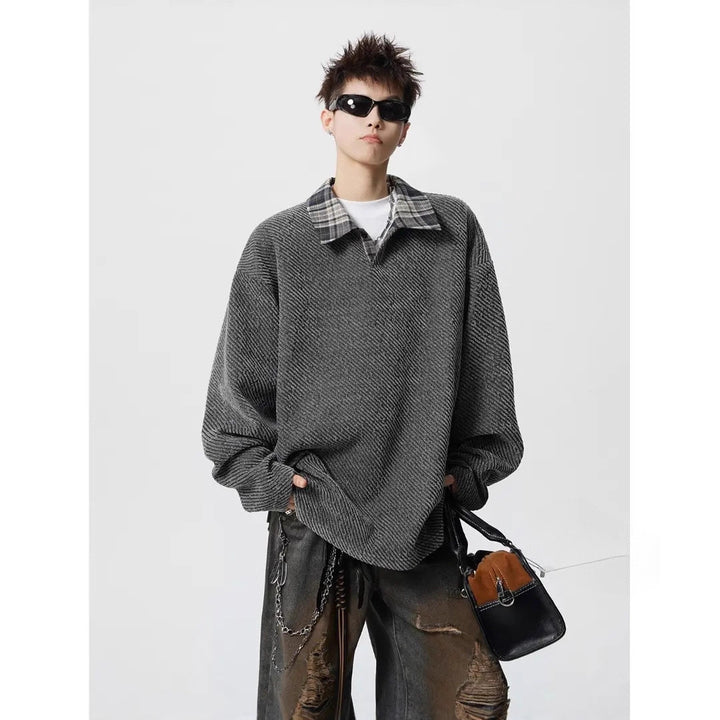 Men's Oversize Structured Sweatshirt with Polo Collar and Diagonal Knit Structure Mune Fashion