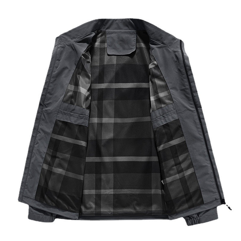Men's lightweight water-repellent transitional jacket with stand-up collar and concealed zip pockets Mune Fashion