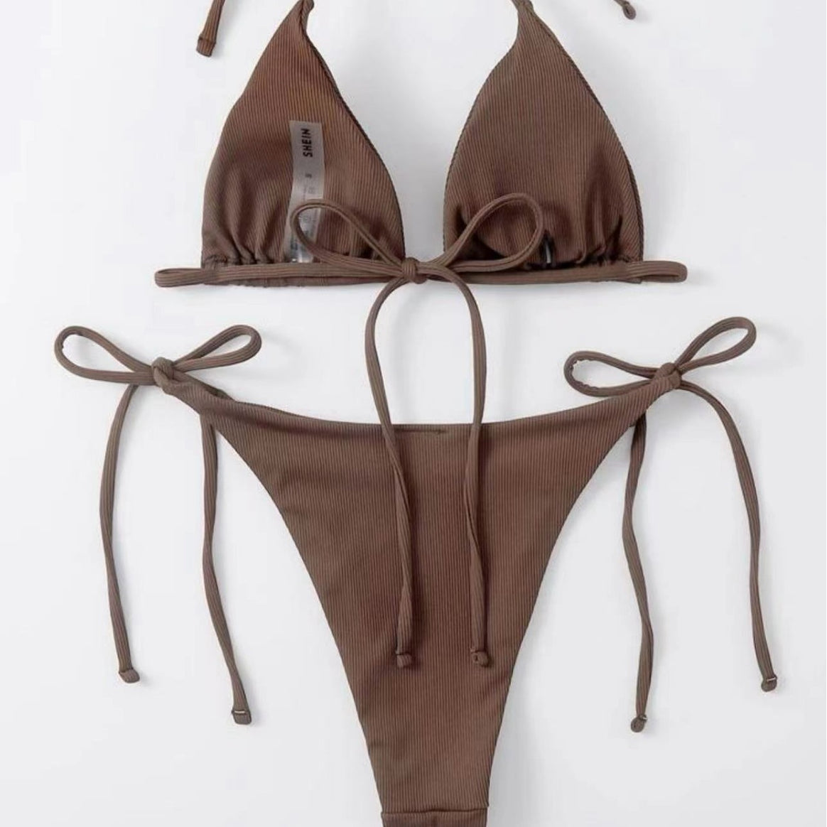 Women's triangle bikini with adjustable straps and playful ties Mune Fashion