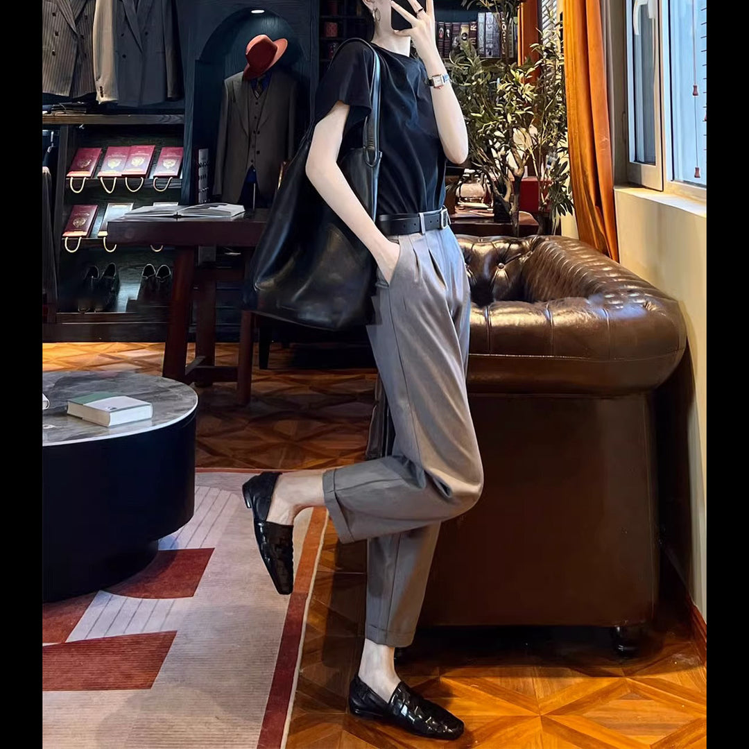 Women's wide fabric pants with elegant pleats Mune Fashion