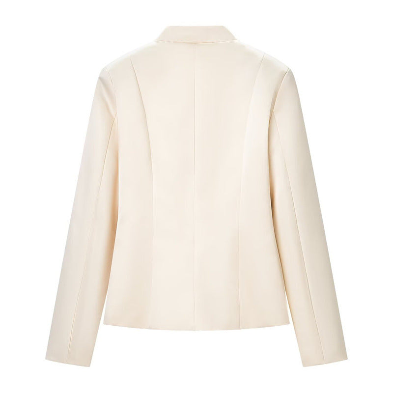 Women's Tailored Jacket with Mandarin Collar and Decorative Fabric Knot Mune Fashion